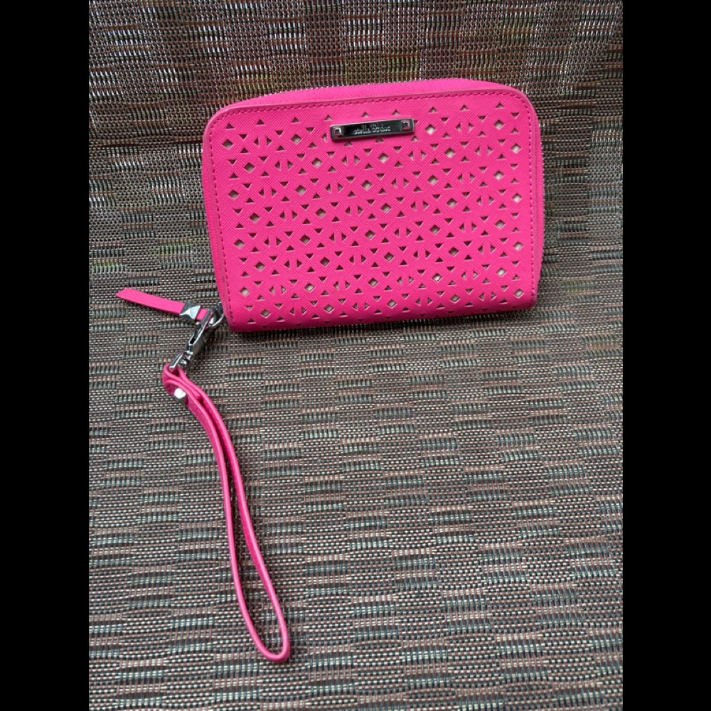 Stella and Dot Chelsea Tech Wallet/wristlet